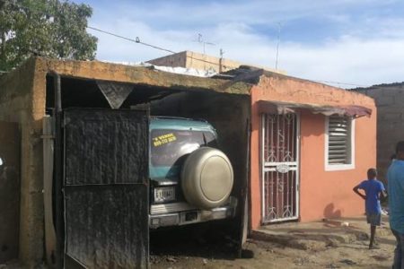 Policía activa búsqueda de autor de muertes en Santo Domingo Este