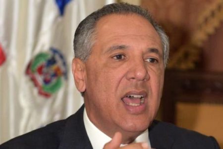 Gobierno dice procurará equilibrar el déficit comercial del país con Centroamérica