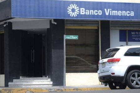 Coincidencias en robos a bancos comerciales