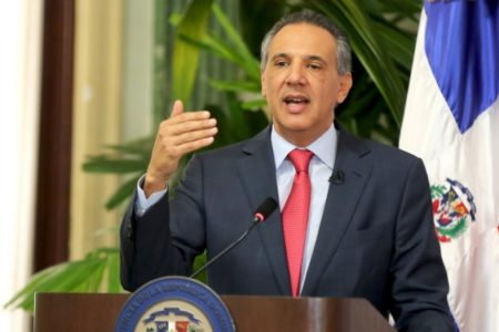 Ministro Peralta confirma crean oficina especial para los asuntos con China