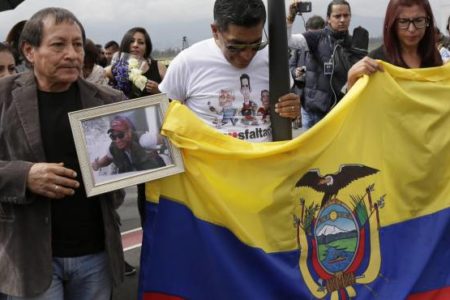 Familiares de periodistas esperanzados con captura de Vargas en Colombia