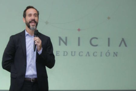 Inicia Educación convoca a interesados para cursar becas para maestrías