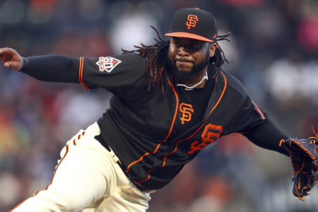 Cueto regresará mañana de lista de lesionados.