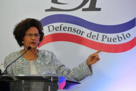 El defensor del pueblo exhorta a ministro de cultura remozar la plaza peña gómez