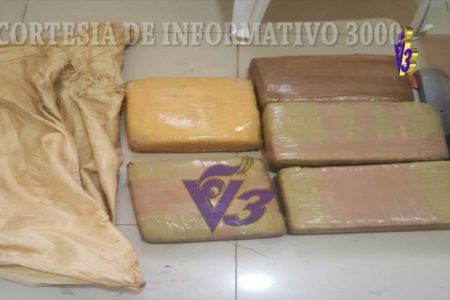 50 Libras de marihuana incautadas frente a la Policìa de Banì