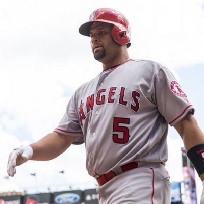 Pujols agiganta su leyenda al completar 1,000 imparables en cada liga