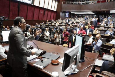 La Cámara de Diputados aprobó  en dos lecturas, el proyecto de Ley de Partidos y agrupaciones políticas
