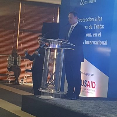 Procuraduría y USAID trazan estrategias conjuntas para ofrecer mayor protección a las víctimas de trata de personas