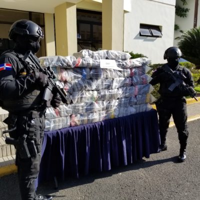 Ocupan 193 kilos de Cocaína en La Altagracia y arrestan a dos extranjeros