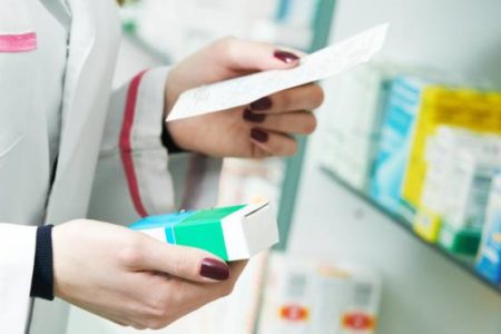 Dueños de Farmacias piden acabar con el “monopolio” de las ARS