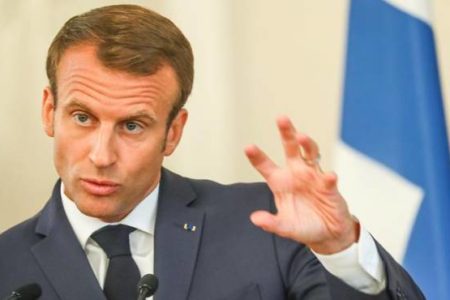 Macron defiende asumir la inmigración sin renunciar a los principios de la UE