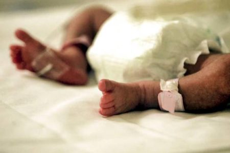 Aumentan casi en 500 las muertes infantiles en el país respecto a 2017