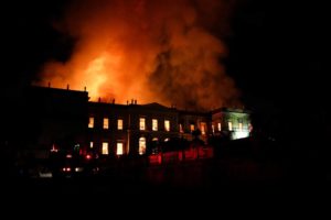 Indignación en Brasil por el incendio del Museo Nacional de Río de Janeiro