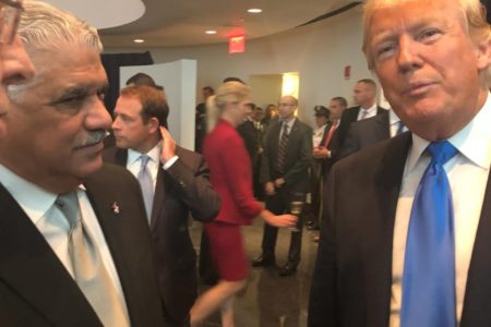 Canciller Miguel Vargas asiste a invitación del presidente de EE. UU., Donald Trump