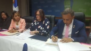Asociación Dominicana de Vocales y Ministerio de la Mujer firman acuerdo interinstitucional
