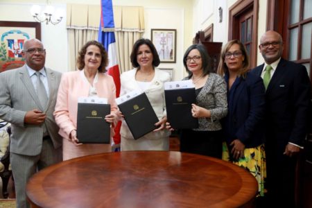Vicepresidencia y Unicef destinarán fondos a hogares vulnerables afectados por fenómenos naturales