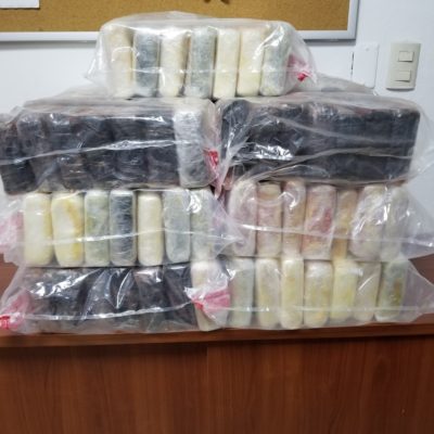 DNCD OCUPA 91 KILOS DE COCAINA EN AREA DE CARGA DEL AEROPUERTO INTERNACIONAL DE LAS AMERICAS.-