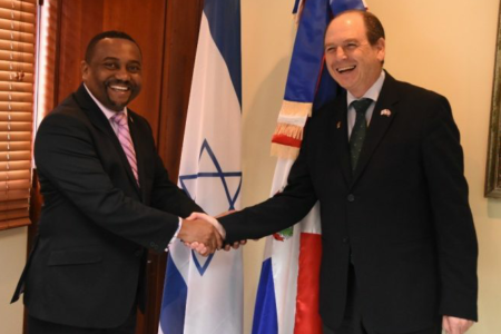 Embajador Israel visita alcalde René Polanco a fin de suscribir futuros convenios para desarrollar proyectos