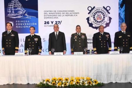 Canciller Miguel Vargas encabeza apertura convención de auxiliares navales