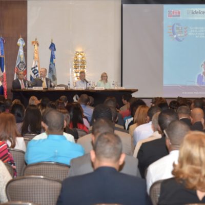 MINISTRO DE EDUCACIÓN ANDRÉS NAVARRO AFIRMA EVALUACIONES INTERNACIONALES DAN EVIDENCIAS DE RETOS A ENFRENTAR EN EDUCACIÓN