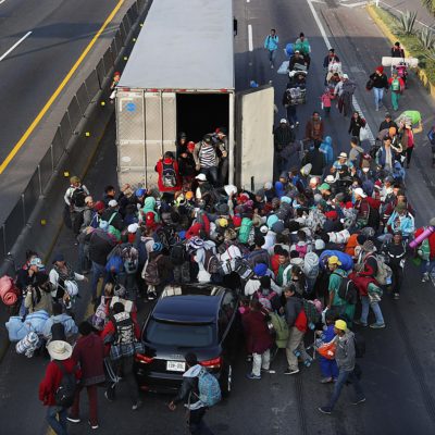 Caravana migrante llega a Irapuato, en México