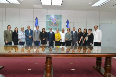 firma convenio con miras a la puesta en marcha de un museo sobre la historia del Poder Judicial de RD