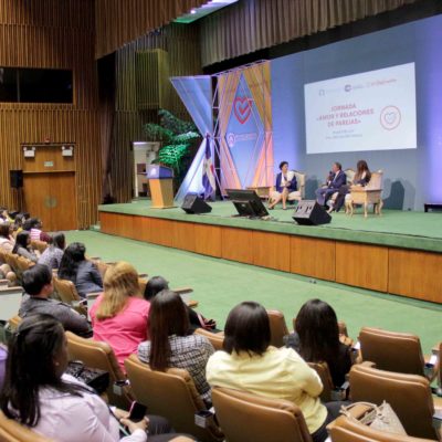 Margarita Cedeño promueve convivencia pacífica en las parejas para disminuir feminicidios