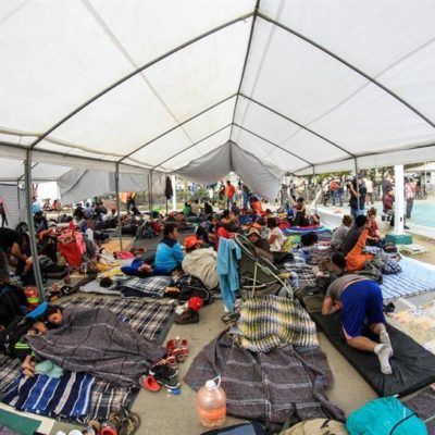 Parte segunda caravana de Mexico en tanto miles se agrupan en Tijuana