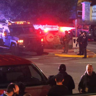 Doce muertos y varios heridos durante tiroteo en un bar en las afueras de California