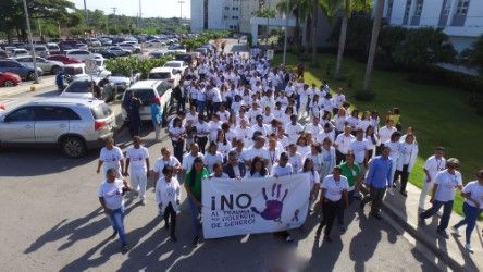 Hospital Ney Arias Lora realiza caminata y charlas de prevención por la No Violencia contra la Mujer
