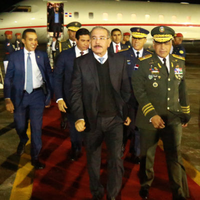 Danilo Medina regresa al país procedente de República Popular China, tras histórica y fructífera visita de Estado