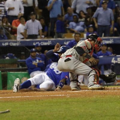 Licey y Toros ganan en inicio round robin beisbol.