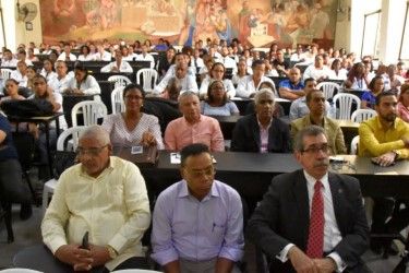 Facultad de Salud UASD analiza sistema de salud primaria