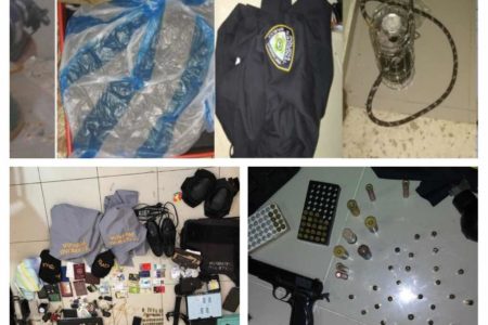 PN ocupa bombas lacrimógenas, pistola y droga en SDE