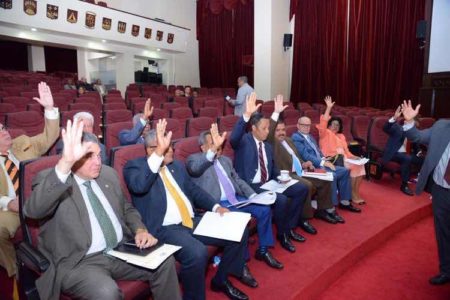 Senado convierte en ley proyecto que prohíbe el uso de la hookah