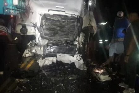 Cinco muertos en accidente tramo carretero Baní-Azua
