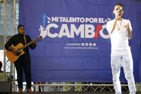 Kimberly Taveras resalta beneficios de masificar apoyo a jóvenes talentos