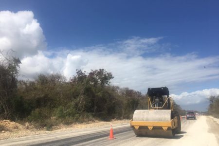 Obras Públicas continua reconstrucción carretera Barahona-Enriquillo