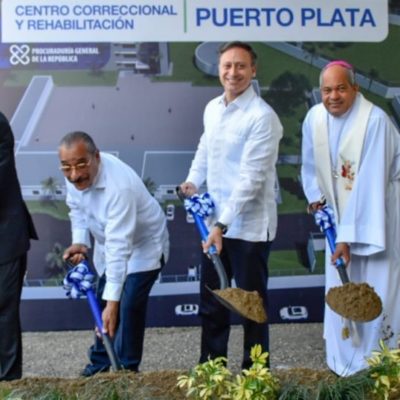 Procurador General da primer picazo la construcción de la nueva cárcel la Victoria