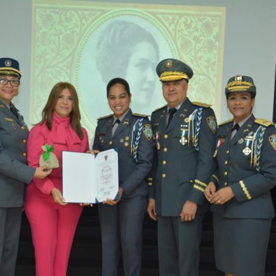 Reconocen 34 mujeres policías por ardua labor en pos de la seguridad ciudadana