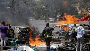 Al menos 15 muertos y 22 heridos al estallar un coche bomba en Mogadiscio