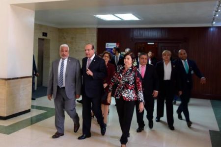 Diputados y senadores divididos por “arrastre” de legisladores