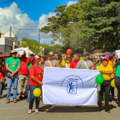 ADR REALIZA“CAMINATA-SEMAFORO, BANI NO MAS ACCIDENTES DE TRANSITO”