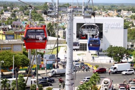 El Metro operará en horario normal durante el asueto y el Teleférico a partir de las ocho