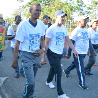 Miles de personas participan en XII Caminata por la Salud en Hato Mayor