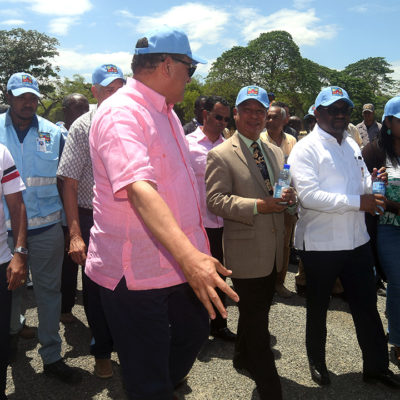 Ministro de Economía valora construcción de infraestructuras del sector agua