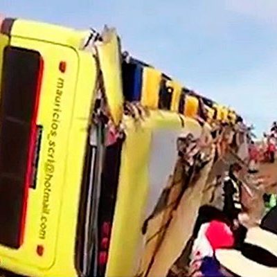 Alrededor de 11 muertos y 33 heridos en un accidente de autobús en Malasia