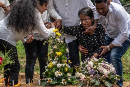 Sri Lanka ajusta número de muertos tras atentados: pasa de 359 a 253