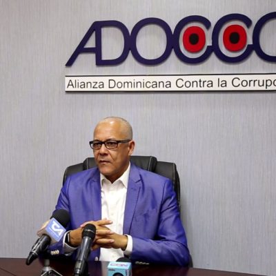 Coordinador de ADOCCO rechaza afirmaciones de monseñor Ozoria; las considera extremistas