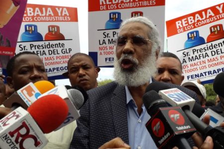 Fenatrano presenta querella contra ministro de MICM y Coastal Pretroleum Dominicana, S.A
